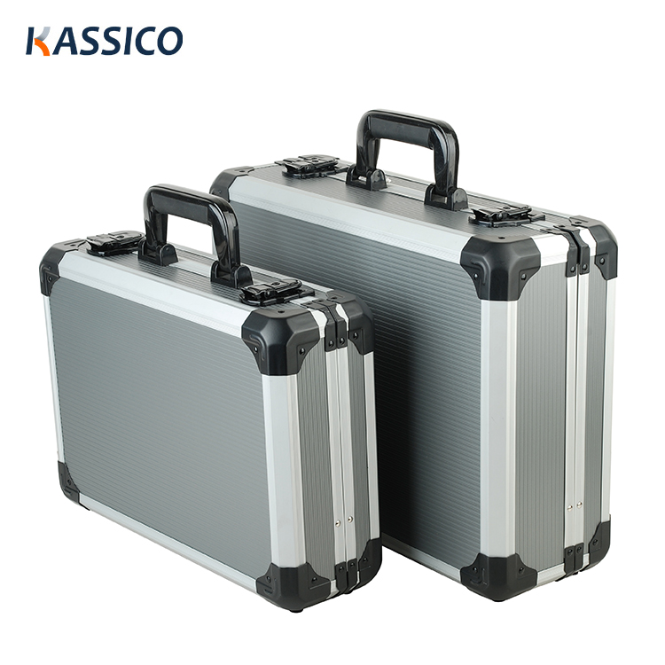 Valise à outils en aluminium sur mesure pour le transport des outils